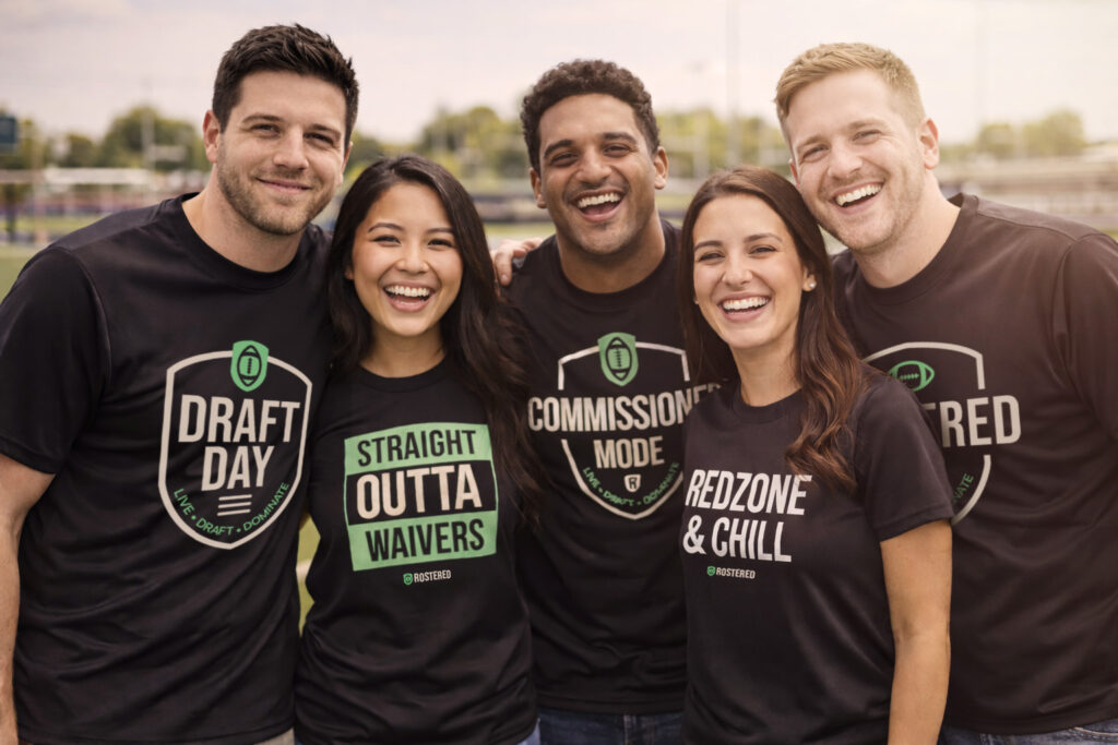 group friends footballfield v2